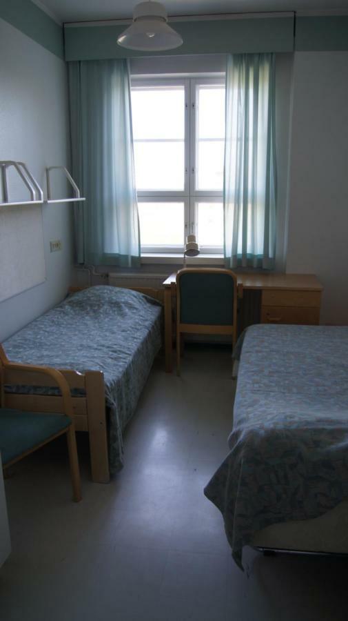 Opiston Kunkku Hostel ลาห์ตี ภายนอก รูปภาพ